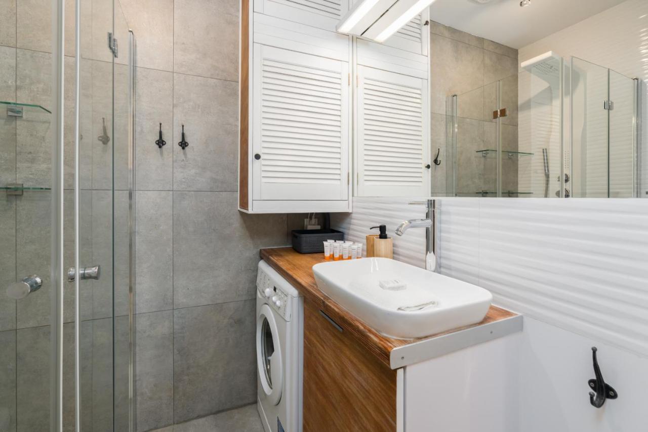 Apartment Poznan Old Town Strzelecka By Noclegi Renters Kültér fotó